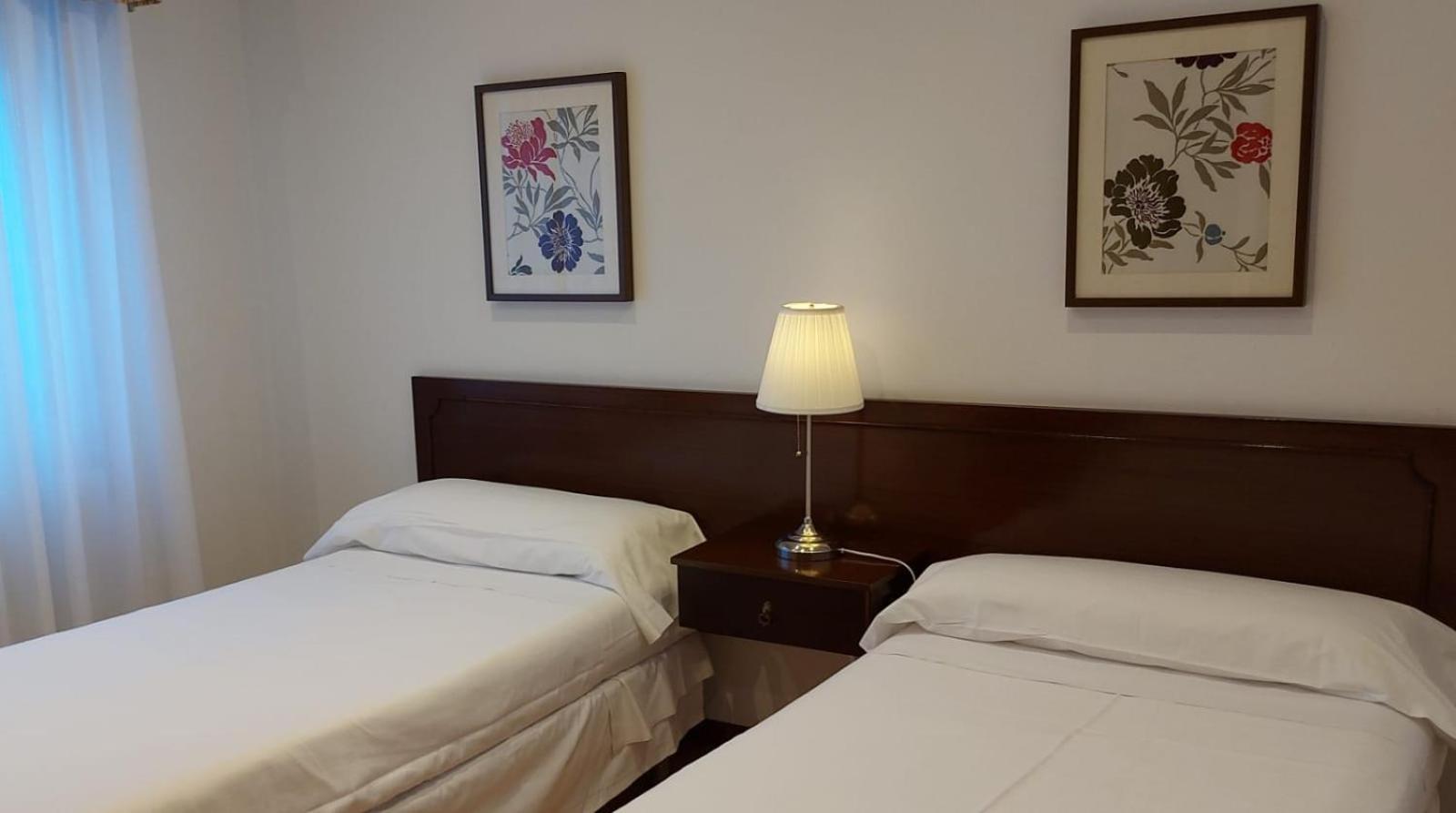 Apartamentos Turisticos Arosa Ogrove 오그로브 외부 사진