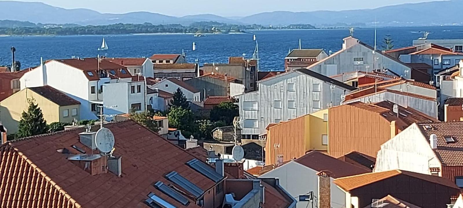 Apartamentos Turisticos Arosa Ogrove 오그로브 외부 사진