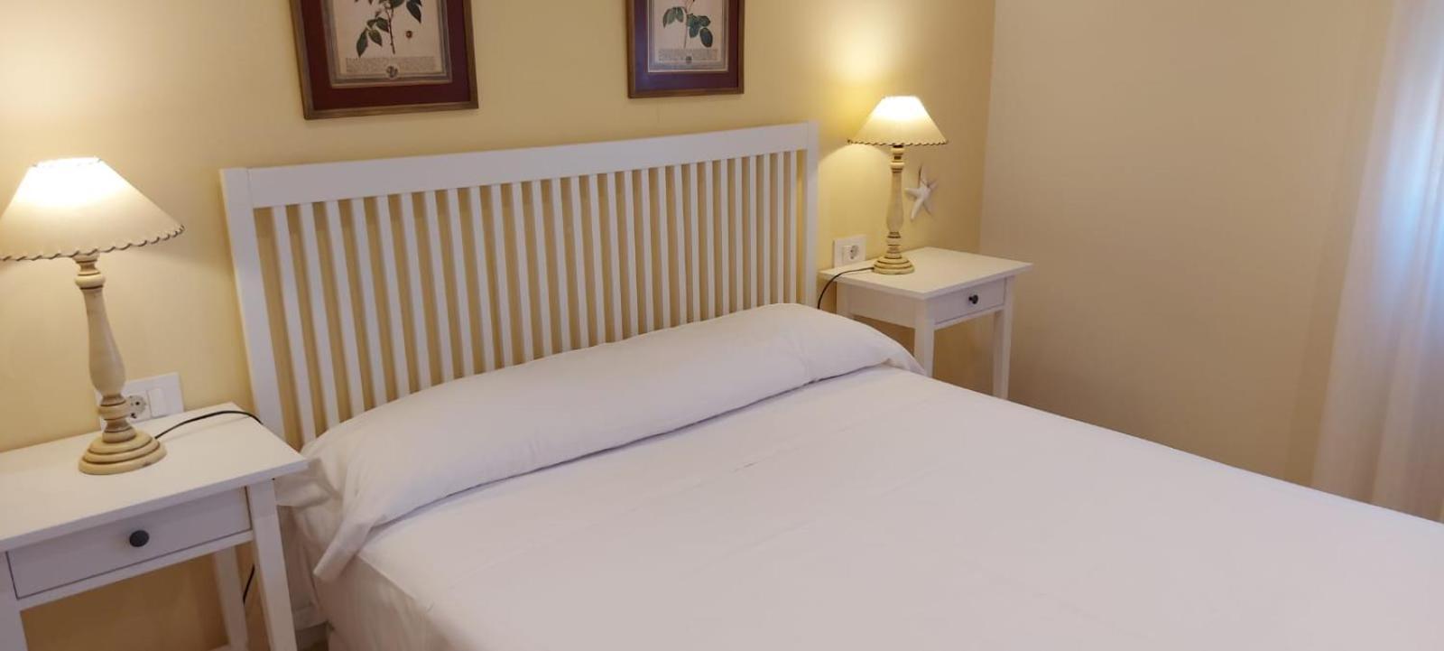 Apartamentos Turisticos Arosa Ogrove 오그로브 외부 사진