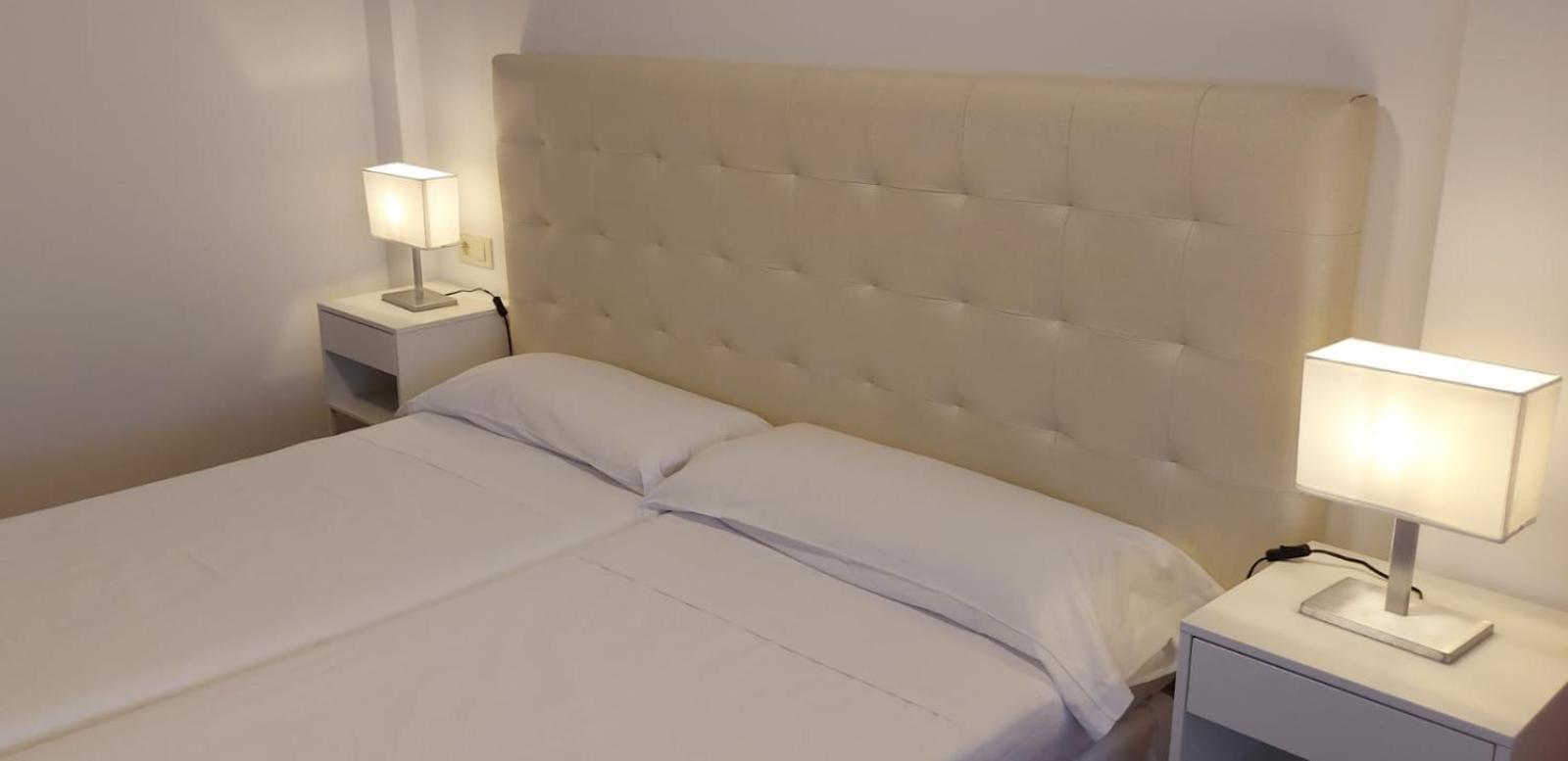 Apartamentos Turisticos Arosa Ogrove 오그로브 외부 사진
