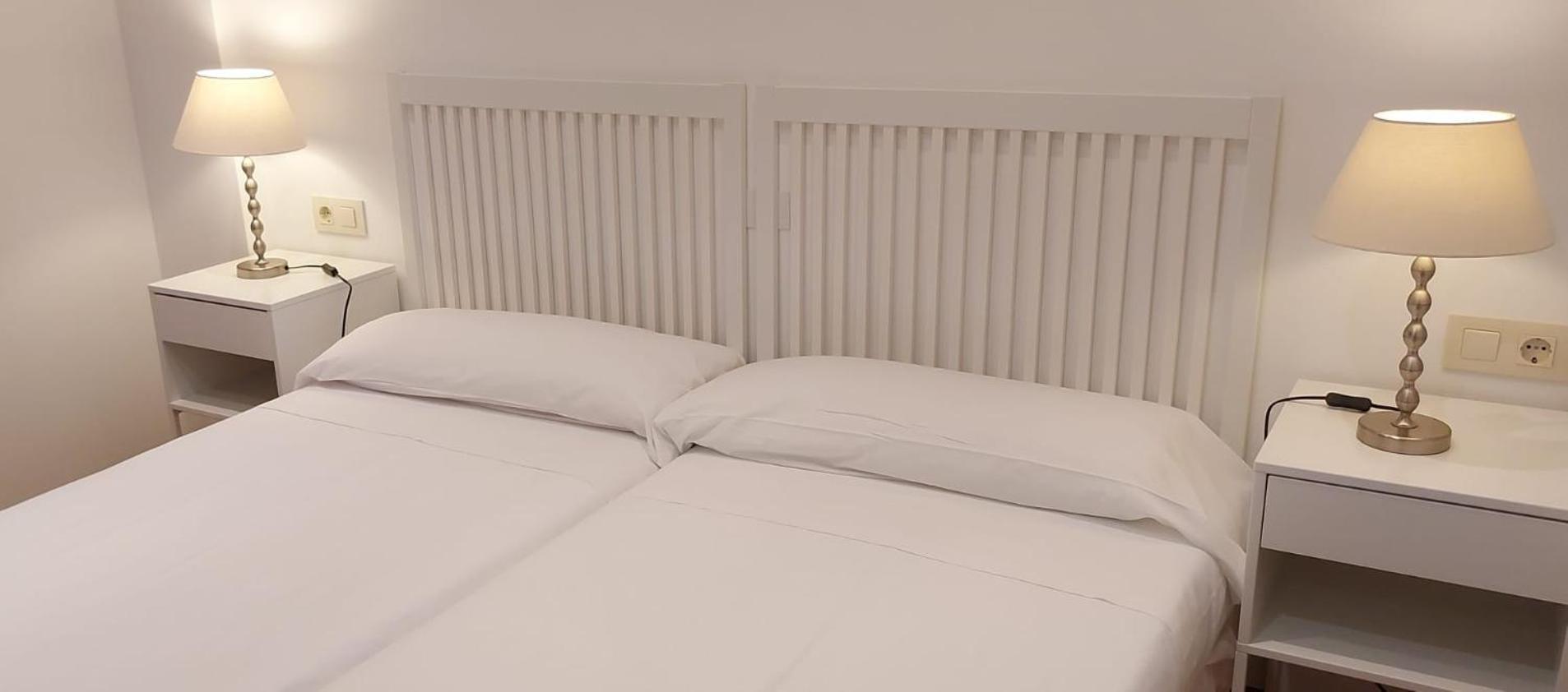 Apartamentos Turisticos Arosa Ogrove 오그로브 외부 사진